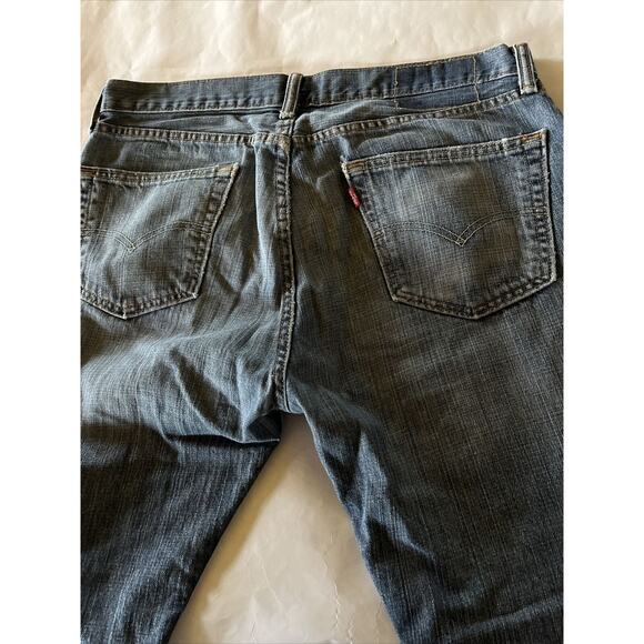 Levi’s 505 Jeans Men's 34x32 Medium Wash Denim Cotton Blue Outdoor Travel - Picture 12 of 13
